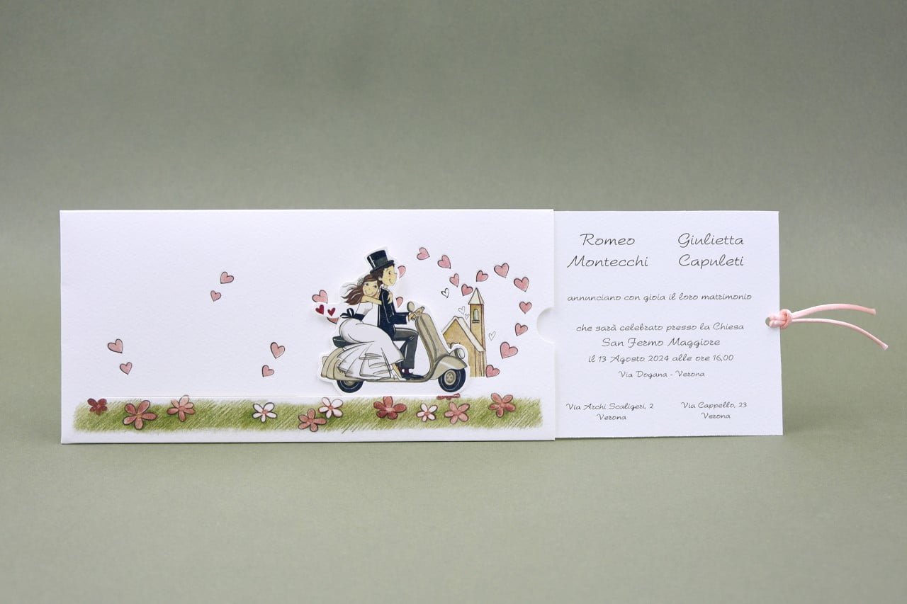 Partecipazione spiritosa sposi in vespa