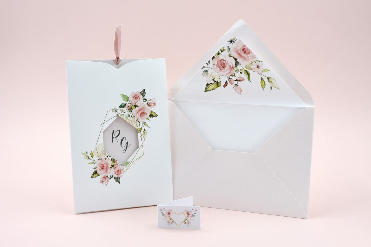 Partecipazione nozze moderna con rose