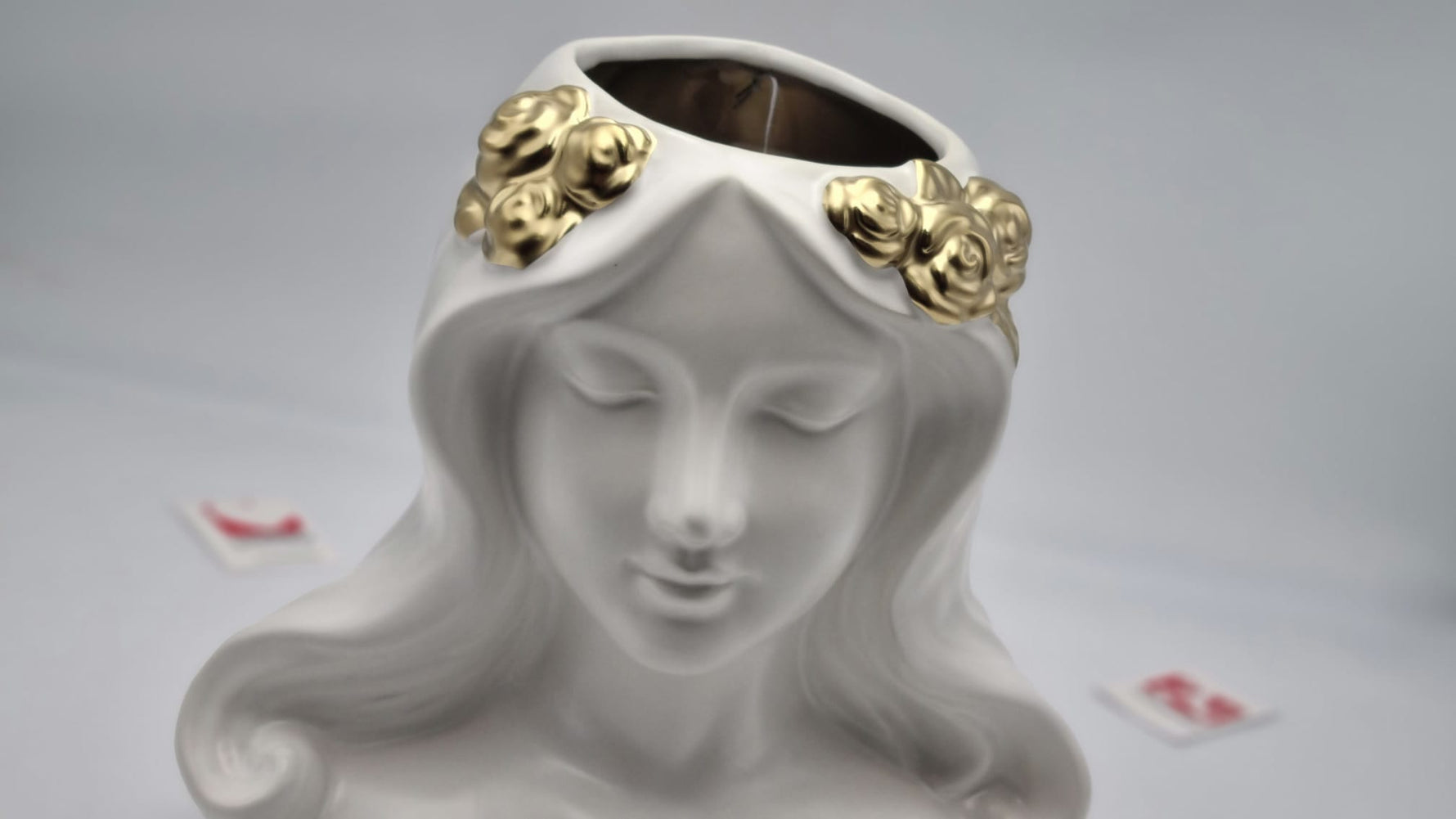 Vaso dea Gold in ceramica