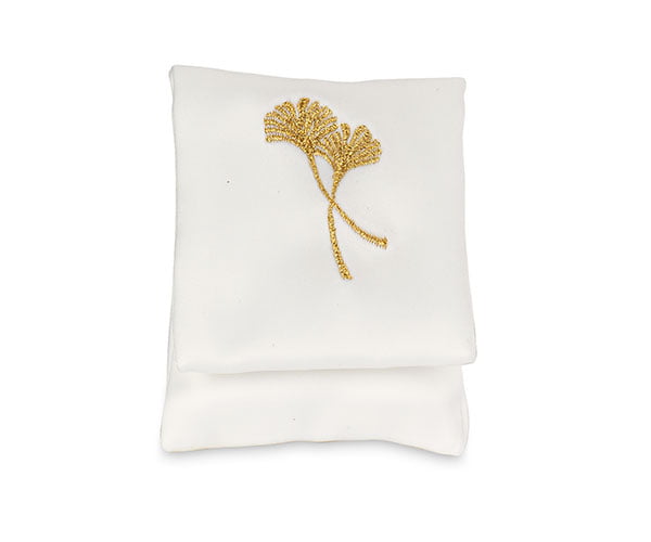 Bustina portaconfetti in raso bianco con ricamo Gingko oro