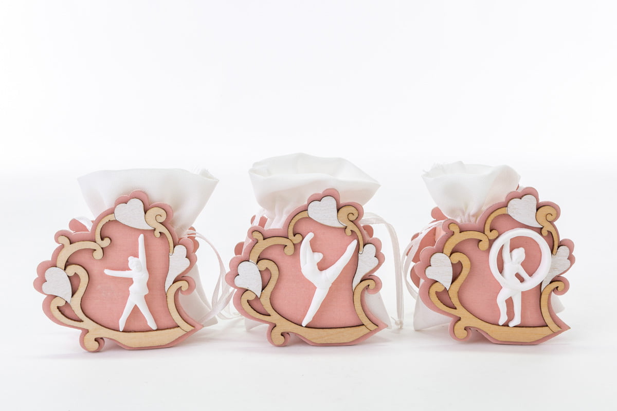 Bomboniera portaconfetti in legno ballerina
