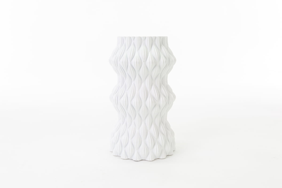 Vaso in resina bianca