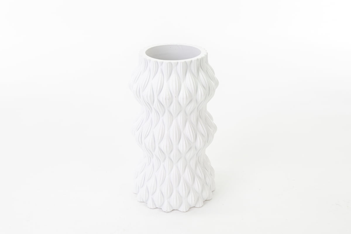 Vaso in resina bianca