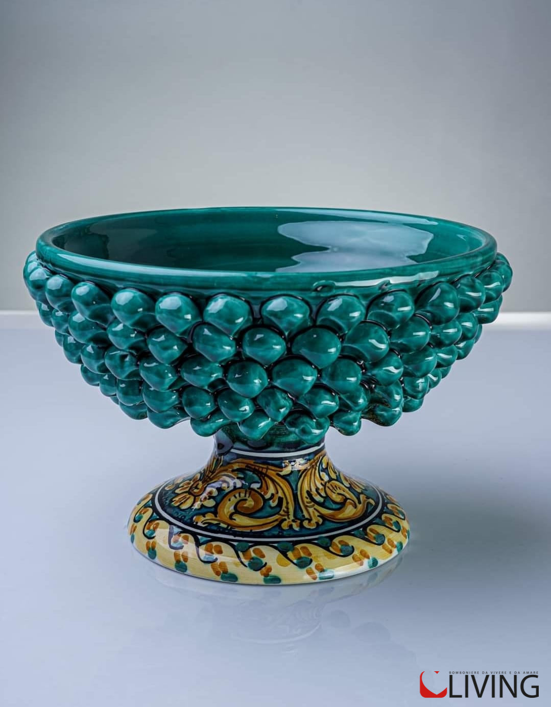 alzata centrotavola pigna ceramica di caltagirone verde
