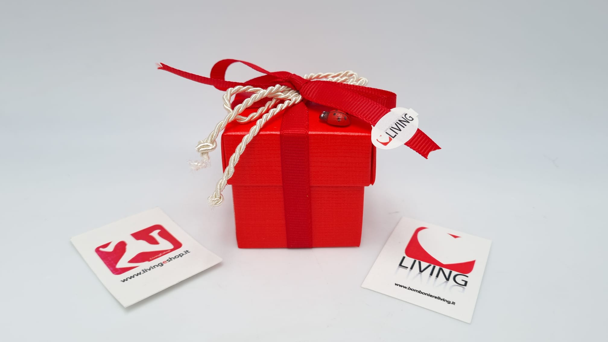 Astuccio laurea in cartoncino seta rosso