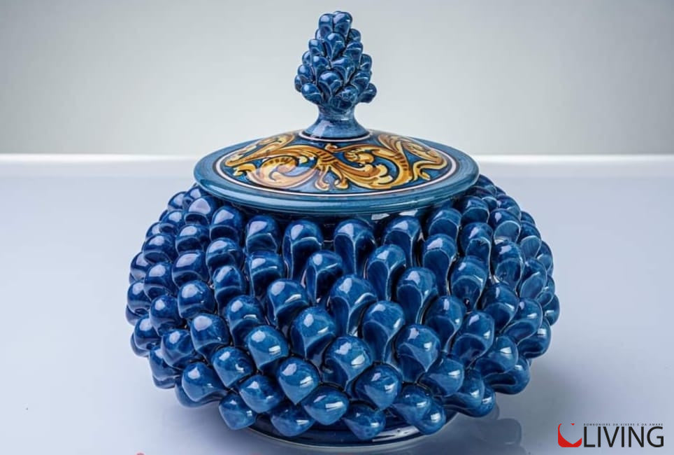 Biscottiera pigna ceramica di Caltagirone