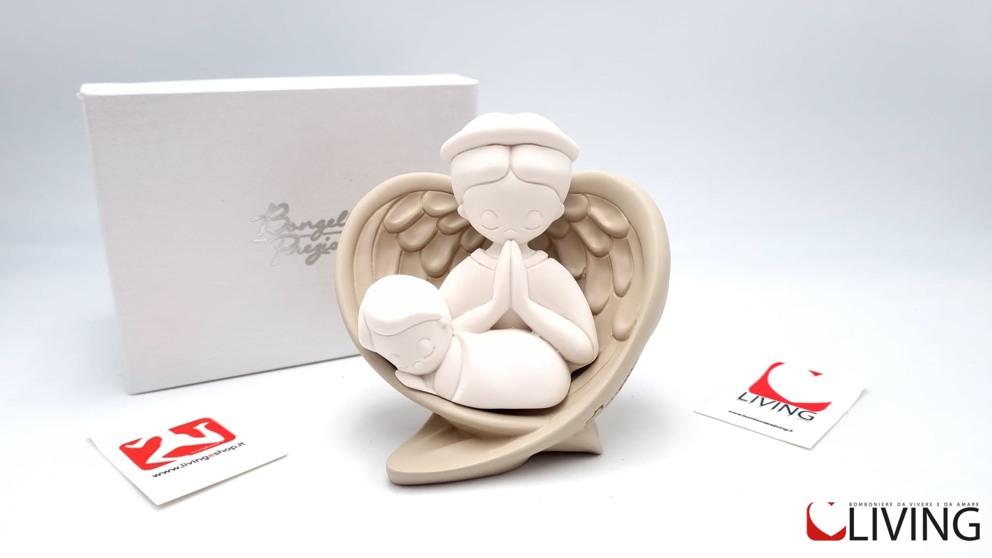 bomboniera angelo con bimbo ali beige