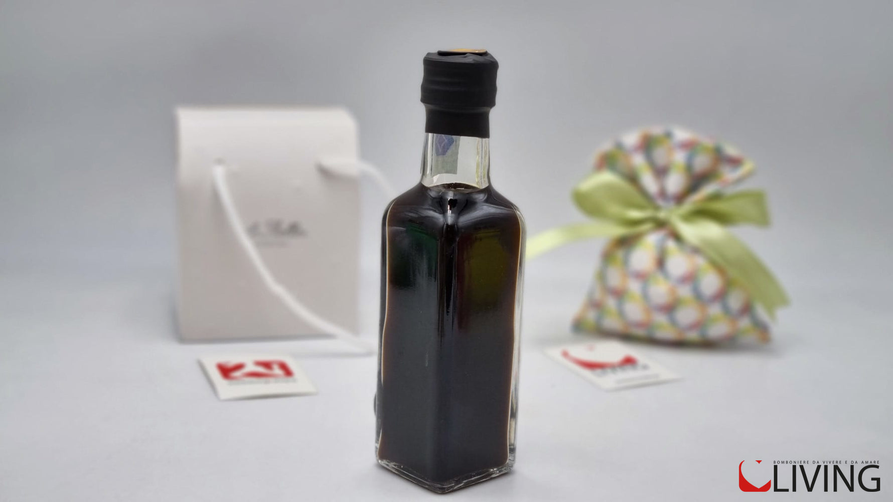 bomboniera bottiglia liquore di liquirizia