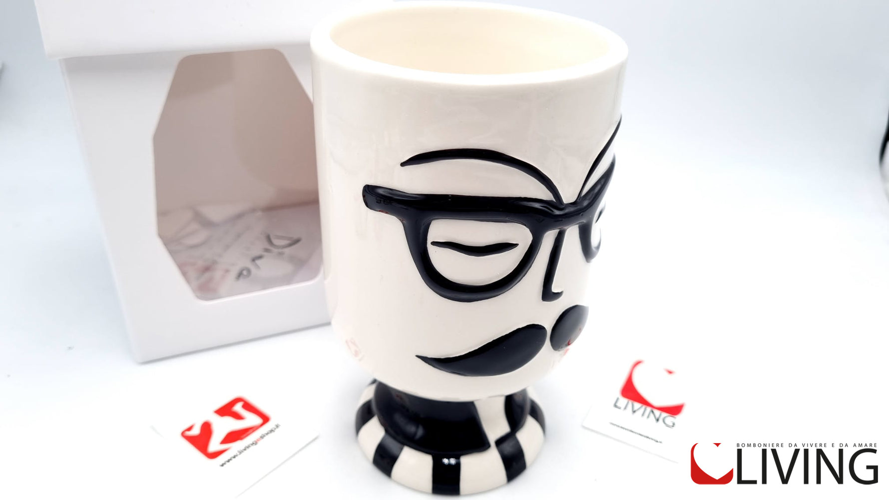 bomboniera caspo vaso viso uomo con baffi