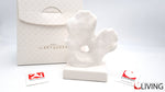 bomboniera coppia in gres bianco su base