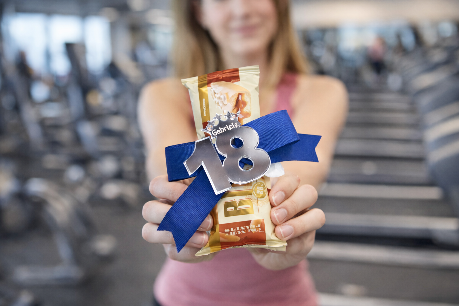 bomboniere fitness 18 anni barretta proteica con 18 plex personalizzabile