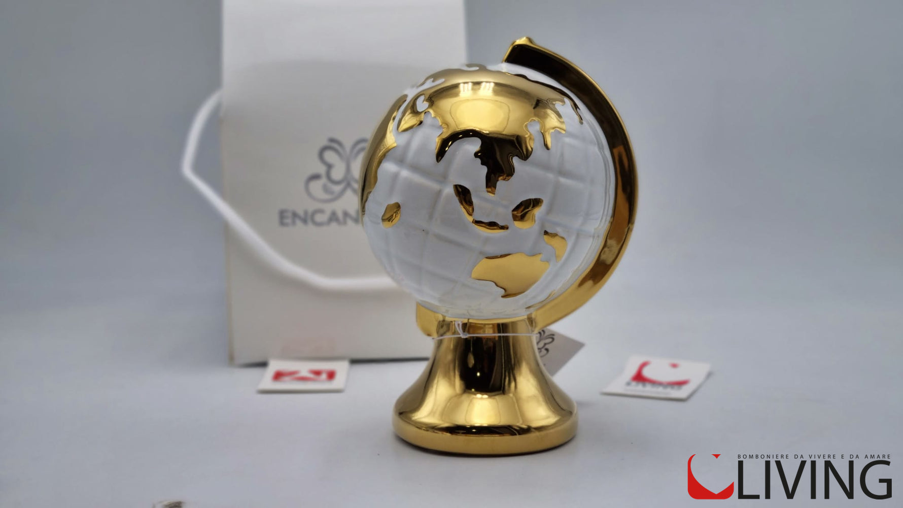 bomboniera globo in porcellana avorio e oro lucido
