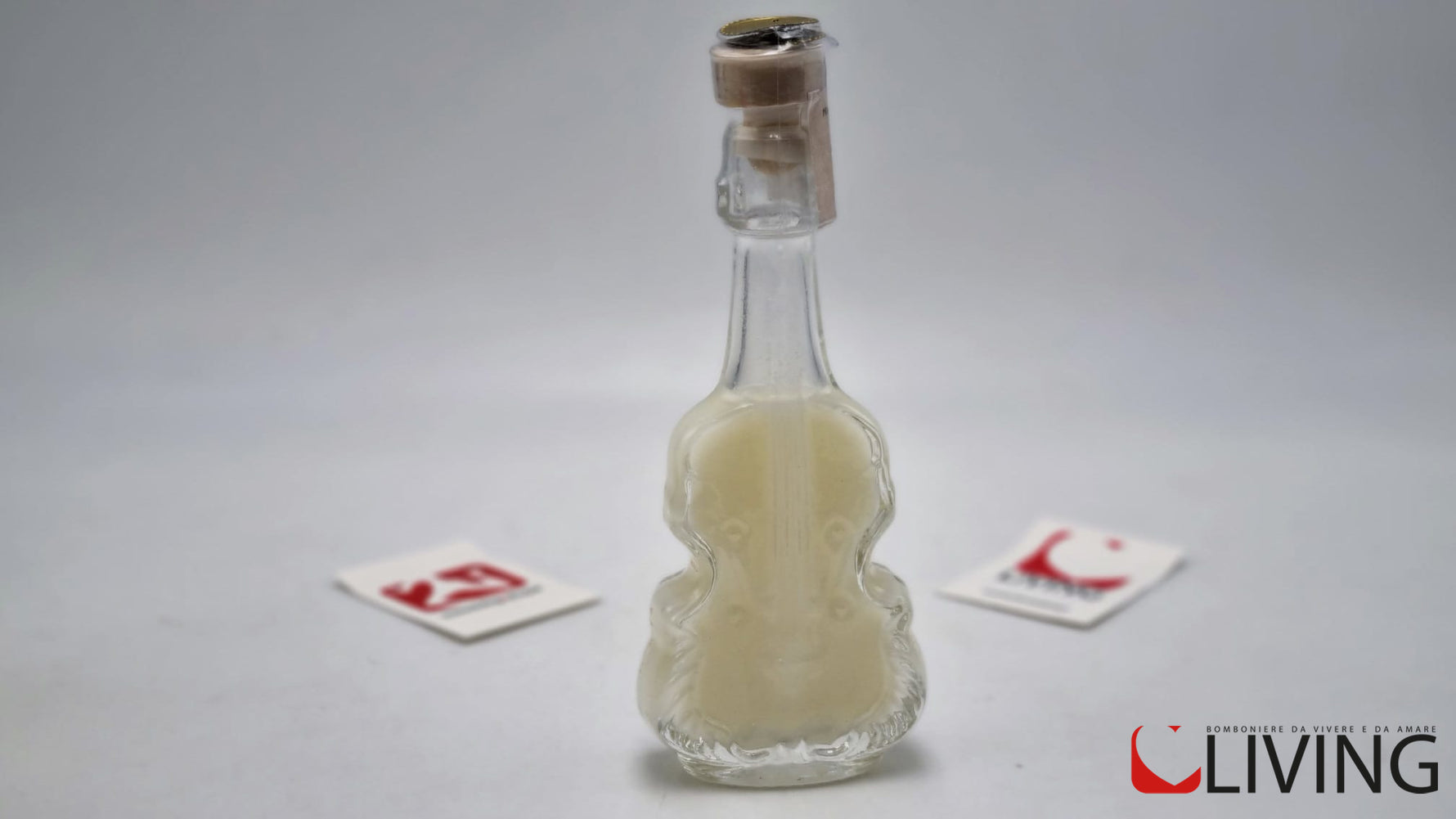 bomboniera bottiglia violino liquore babà al rhum