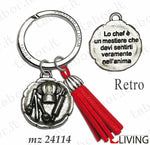 bomboniera-portachiavi-chef-con-nappina-rossa-mz24114