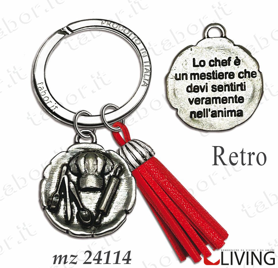 bomboniera-portachiavi-chef-con-nappina-rossa-mz24114