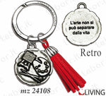 bomboniera-portachiavi-laurea-in-belle-arti-con-nappina-rossa-mz24108