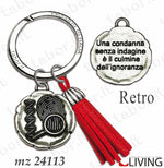 bomboniera-portachiavi-laurea-in-criminologia-con-nappina-rossa-mz24113