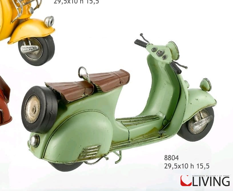 bomboniera scooter grande verde vintage in metallo