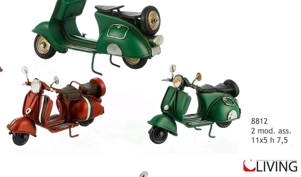 bomboniera scooter vespa rossa e verde vintage in metallo