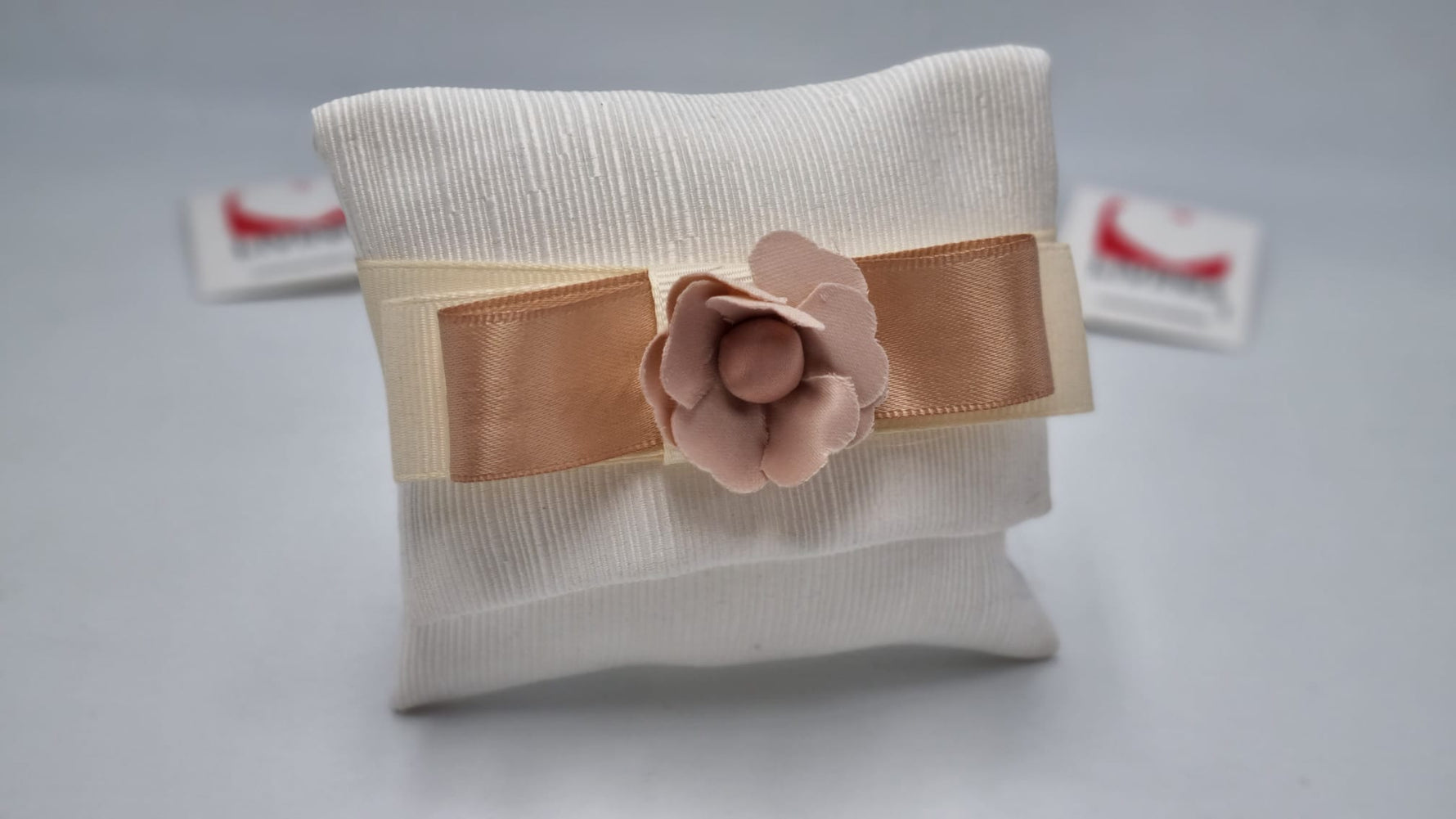 Busta lettere portaconfetti cannetè bianco