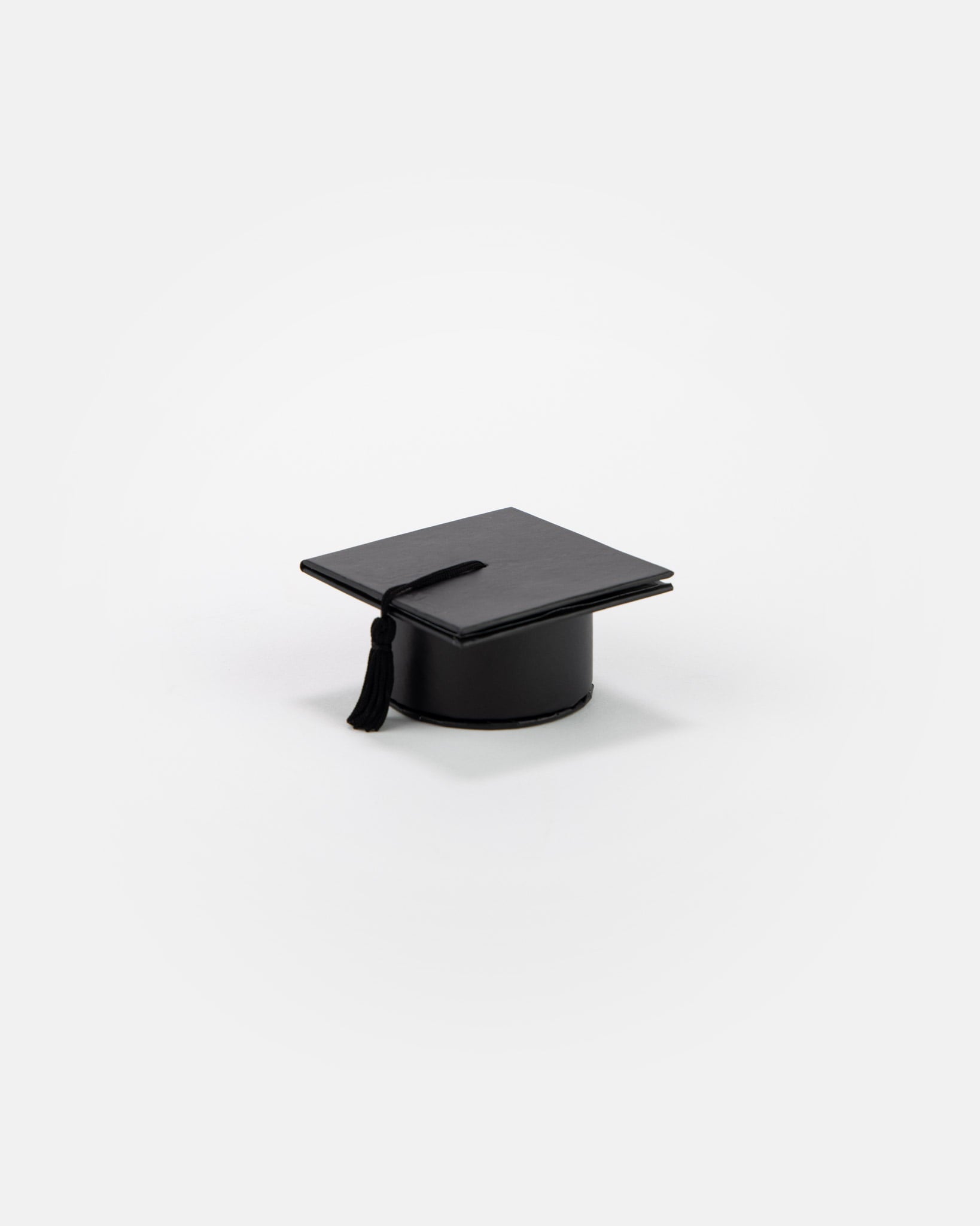 Cappello laurea nero in cartoncino