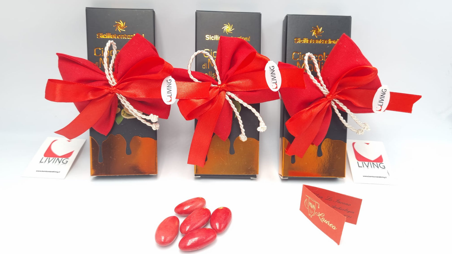 Cioccolata di Modica con sacchetto confetti rosso