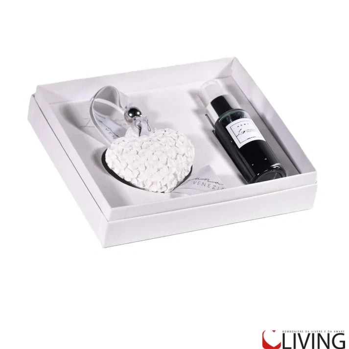 bomboniera cofanetto con cuore in gesso e profumatore spray