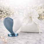cuore con base metà celeste e metà bianco in marmorino