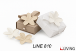 bomboniera fiore in porcellana bianco e beige