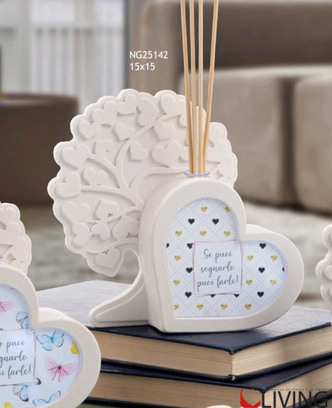 bomboniera diffusore albero con cuore led cuoricini