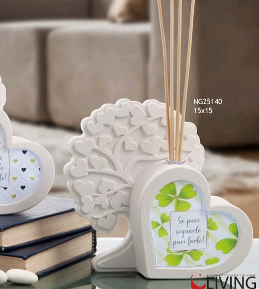 bomboniera diffusore albero con cuore led quadrifogli