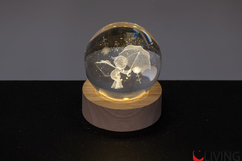 bomboniera palla piccola in vetro piccolo principe inciso 3d e base in legno con luce led