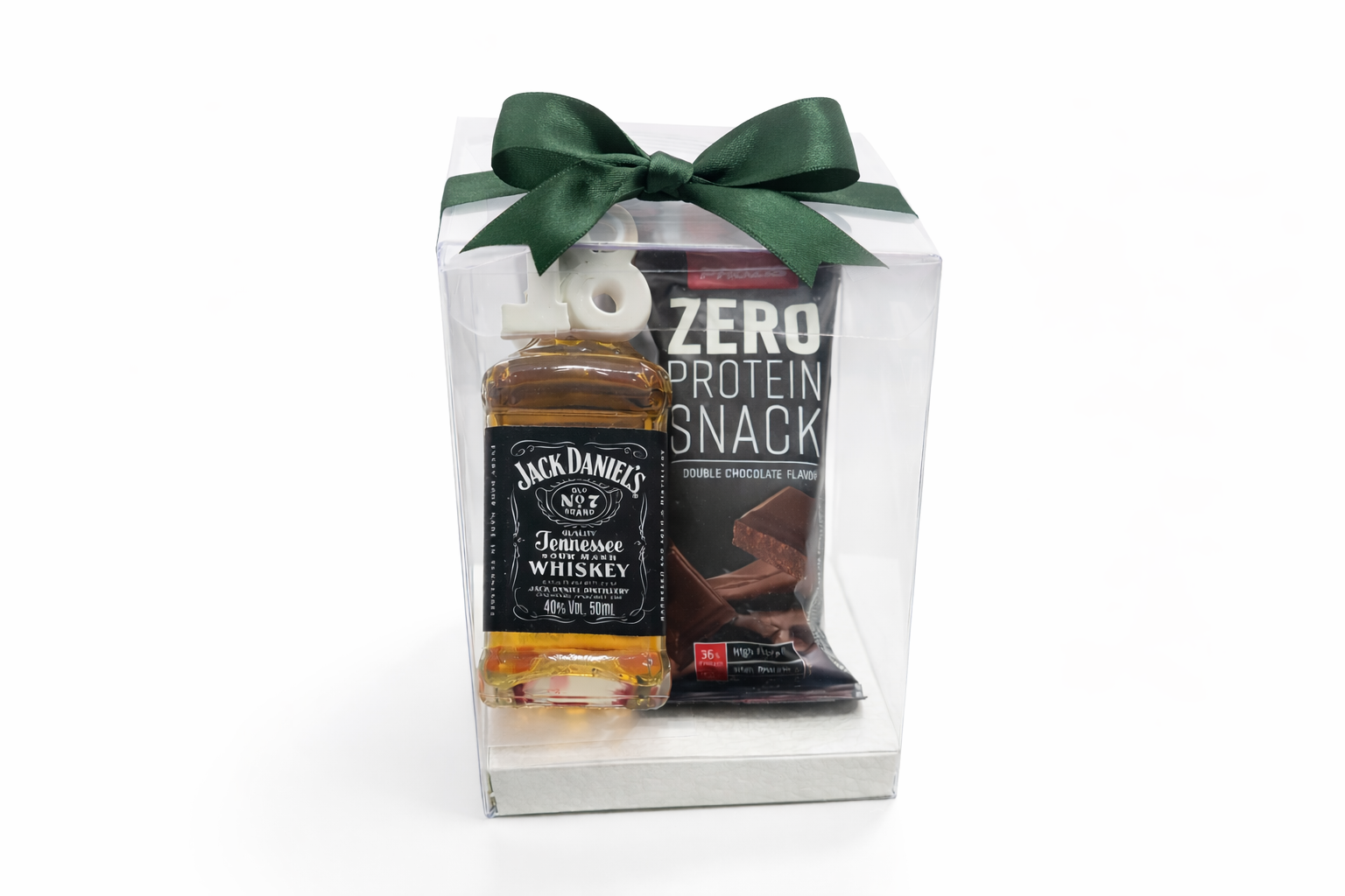 bomboniere fitness 18 anni scatola con jack daniel’s mignon e barretta proteica