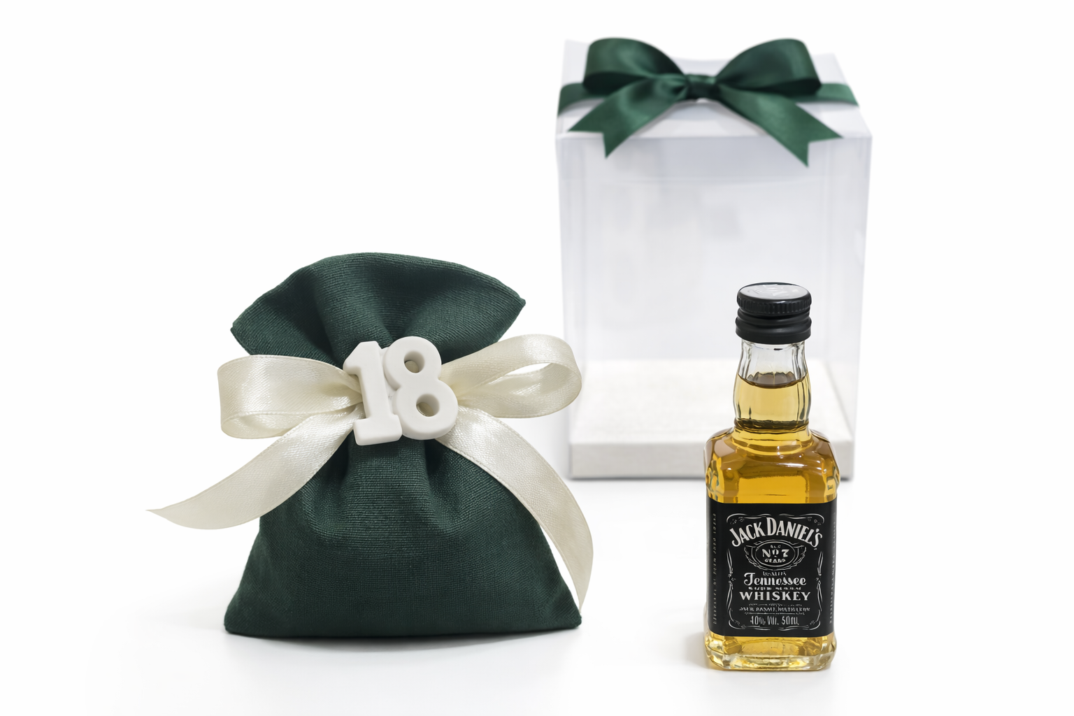 bomboniere 18 anni scatola con vecchia jack daniel’s e sacchetto con confetti