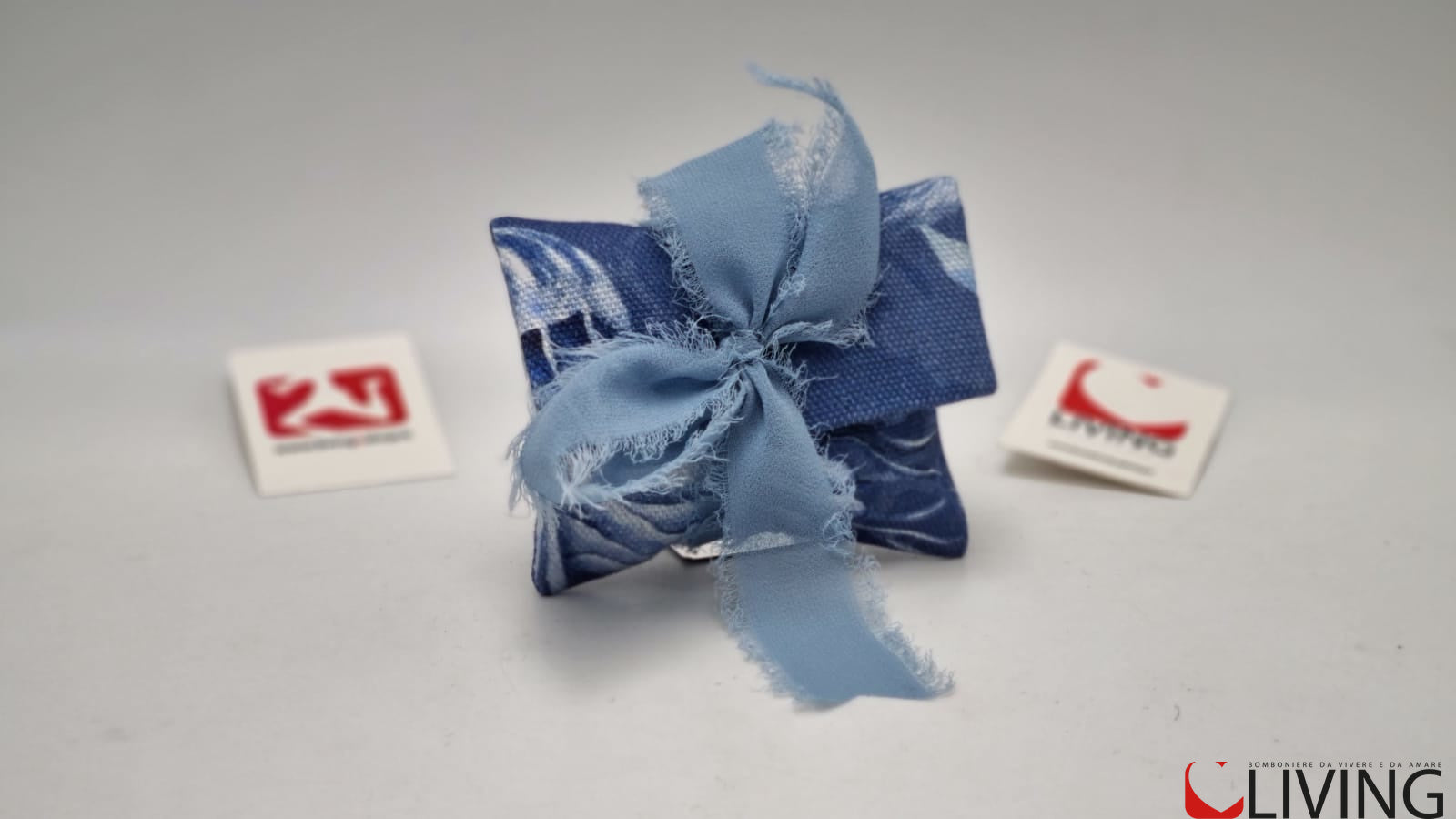 bustina lettere portaconfetti in tessuto linea indigo