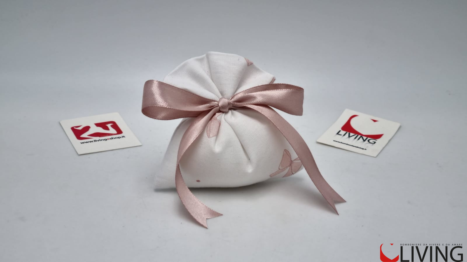 mini sacchetto portaconfetti in tessuto rosa linea dolce fiocco
