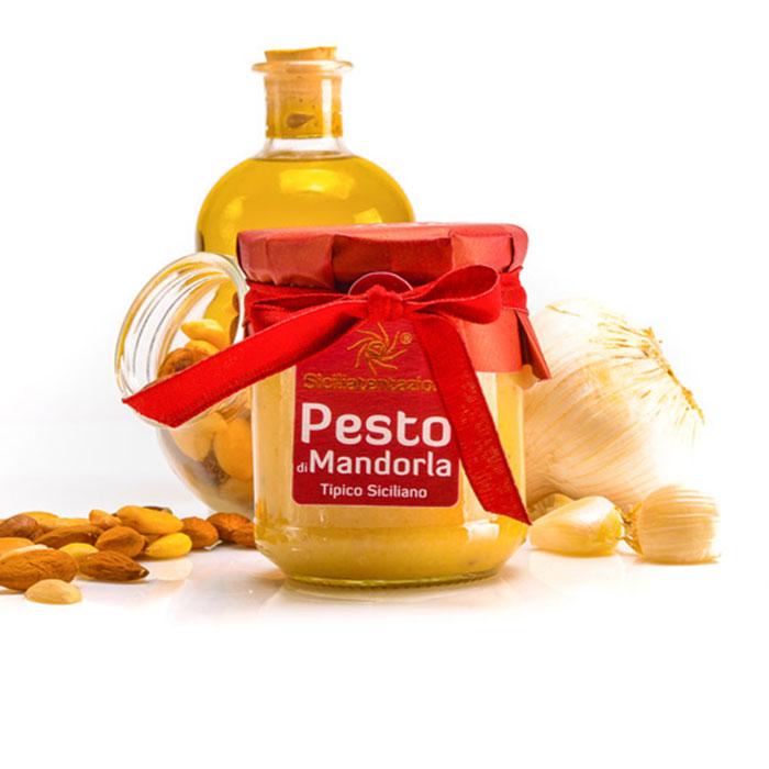 bomboniera gastronomica  pesto di mandorle 90 gr.