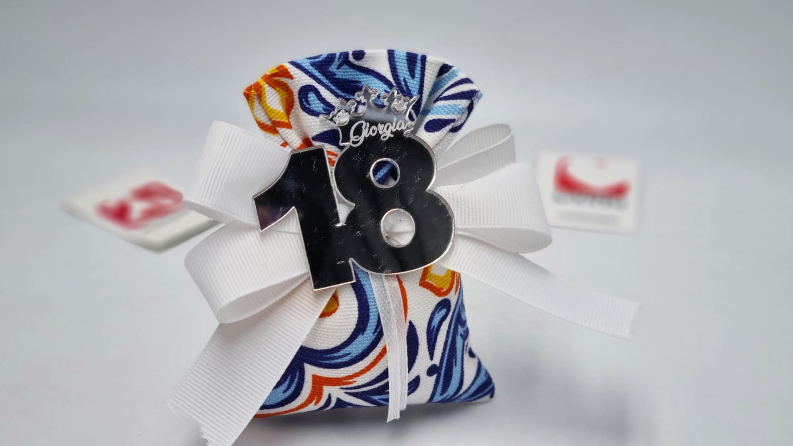 Sacchetto con magnete plex 18 anni