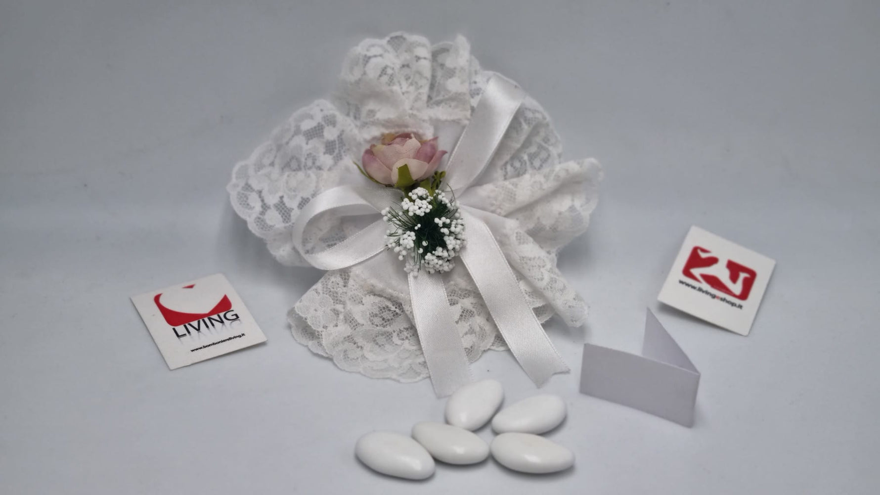 Rotondo Seta Bianco Con Merletto