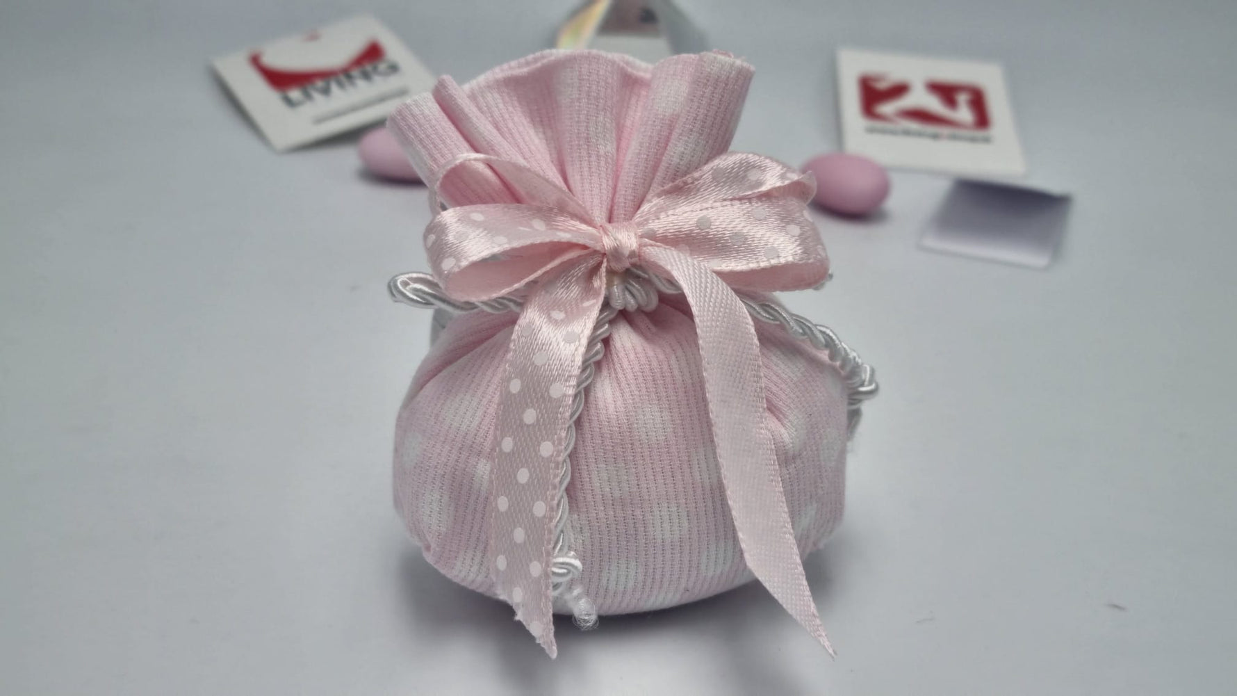 Sacchetto nascita e battesimo pouf pois rosa