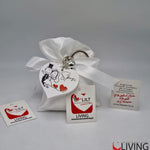 bomboniera linea solidale lilt living sacchetto con portachiavi sposi