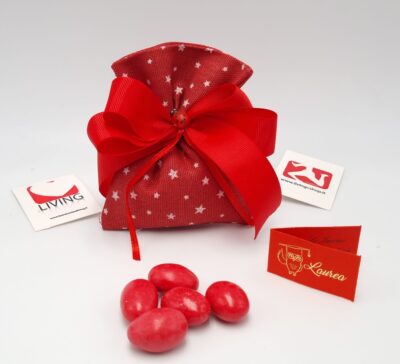 Sacchetto retto in tessuto rosso con stelline