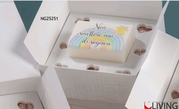 bomboniera sapone e asciugamano arcobaleno