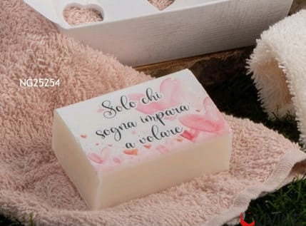 bomboniera sapone e asciugamano cuori