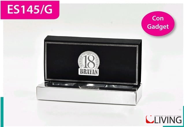 scatolina in cartoncino nero e argento con gadget 18 plex personalizzabile
