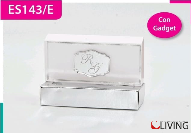 scatolina bianca e argento monovano con iniziali plex personalizzabile