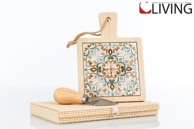 Bomboniera tagliere in legno maioliche