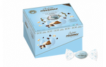 Mandorla tostata ricoperta da cioccolato fondente e bianco e da un sottile strato di zucchero.