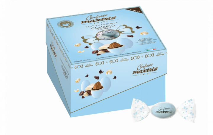 Mandorla tostata ricoperta da cioccolato fondente e bianco e da un sottile strato di zucchero.